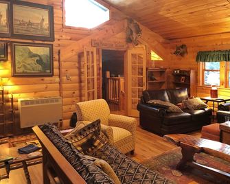 Unique Log Cabin In A Private White Mountain Setting With Spectacular Views - Carroll - Obývací pokoj