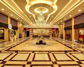 Golden Chariot Vasai - Hotel And Spa - Thane - Reception