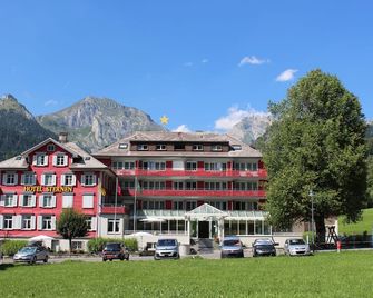 Hotel Sternen Unterwasser - Wildhaus - Будівля