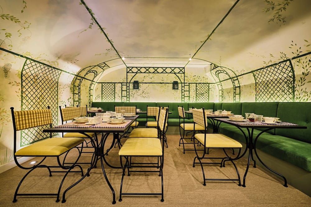 هوتل ميزون مونسو - باريس - مطعم