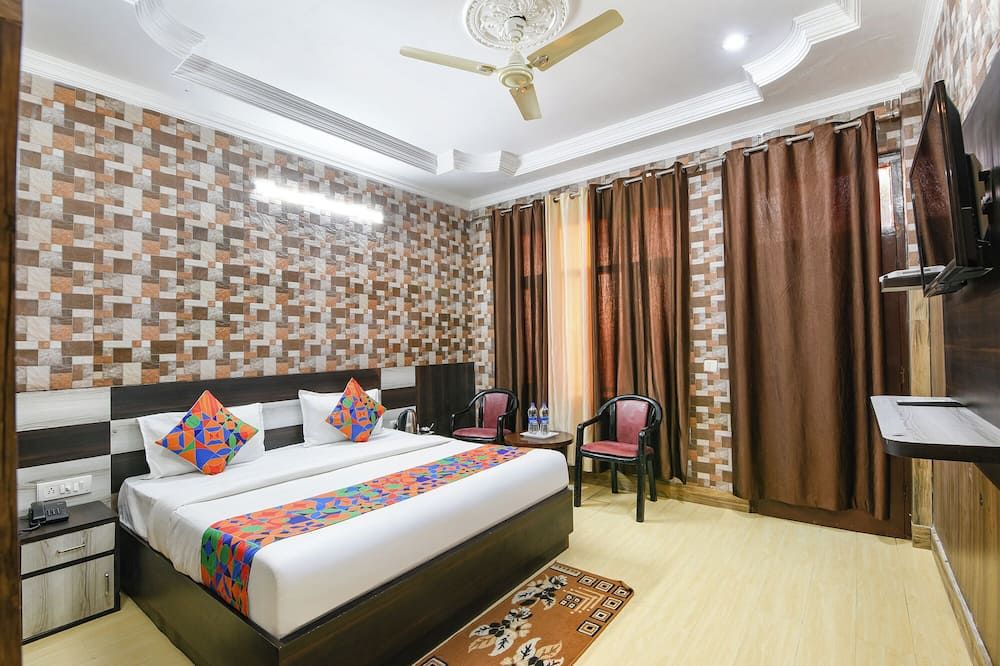 Fabhotel Sn Resort, Naddi Rd - דרמאסאלה - חדר שינה