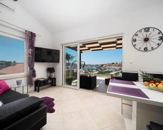 The Tribunj Suites - Tribunj - Living room