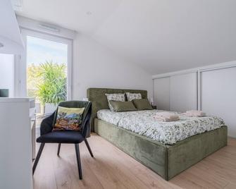 Le Van Gogh - Bel appt pour 5 à Blagnac - Blagnac - Chambre
