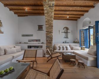 Peftasteri Villa - Kardiani - Sala de estar