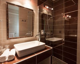 Hotel Funtana Marina - L'Île-Rousse - Baño