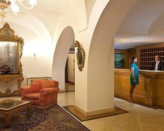Grand Hotel Il Moresco - Ischia - Reception
