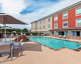 Holiday Inn Express Suites Jasper, An IHG Hotel - Jasper - Pool
