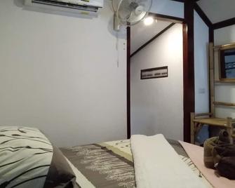 Comon Bungalow Haadchaophao - Ko Pha Ngan - Bedroom