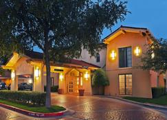 La Quinta Inn by Wyndham Amarillo Mid-City - Amarillo - Toà nhà