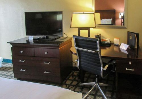 Clarion Inn Fort Collins 53 1 2 3 Fort Collins Hotel Deals