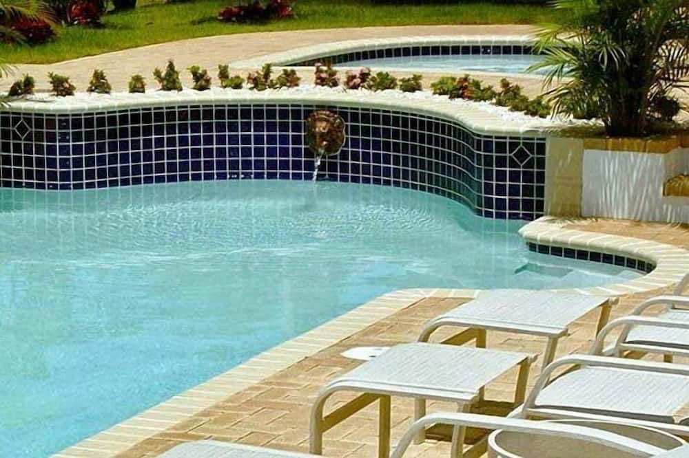 Dos Angeles del Mar Bed and Breakfast - Rincon - Piscina