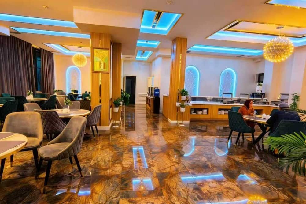 Blue shore international hotel thumbnail 3