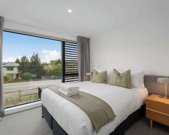 Mt Iron Delight on Rowely - Wanaka - Bedroom
