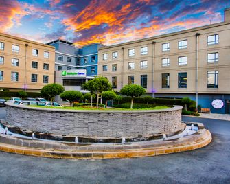 Holiday Inn Express Sandton - Woodmead By IHG - Sandton - Gebäude