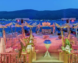 Titanic Luxury Collection Bodrum - Bodrum - Building