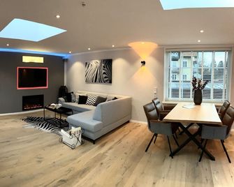 Appartement-SaLu - in the heart of Bad Tölz - Bad Tolz - Ravintola