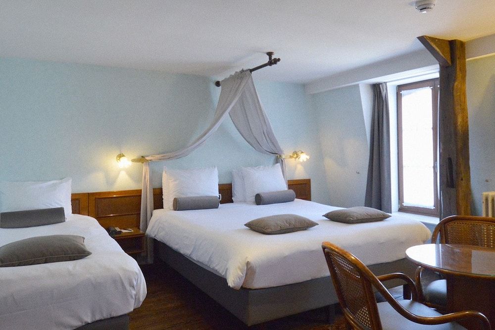 Hotel de la Poste - Relais de Napoleon III - Bouillon - Quarto