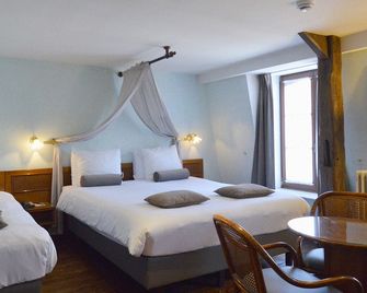 Hotel de la Poste - Relais de Napoleon III - Bouillon - Quarto