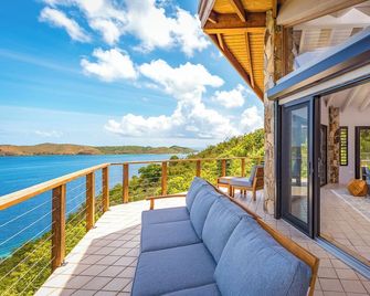 A stunning two-bedroom villa overlooking Leverick Bay - Virgen Gorda - Balcón
