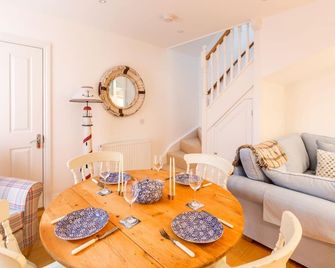 The Lobster Pot - Aldeburgh - Jídelna