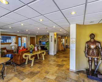 Crusader Oceanfront Resort - ווילווד קרסט - לובי