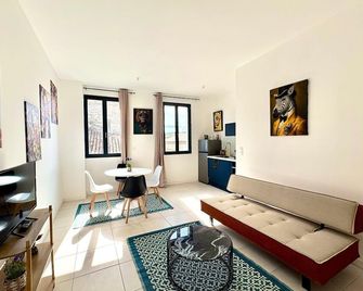 L'artelier,t2 Centre Nîmes, Lit 160, Clim - Nîmes - Pokój dzienny