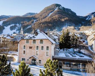 Auberge de Jeunesse HI Serre-Chevalier - La Salle-les-Alpes - Gebäude