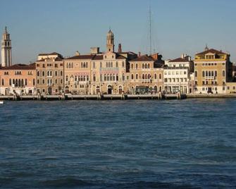 Cà Isabella - Venecia - Edificio