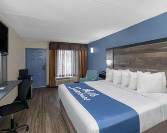 Days Inn by Wyndham Knoxville North - Knoxville - Bedroom