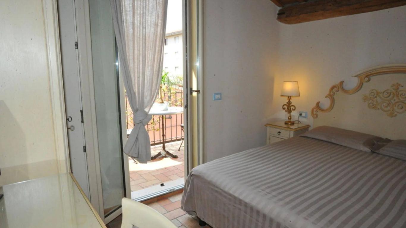 Casa Aurora