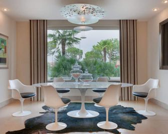 Hotel Nazionale - Desenzano del Garda - Eetruimte