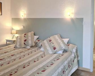 Au Mont Gaussier - Saint-Rémy-de-Provence - Bedroom