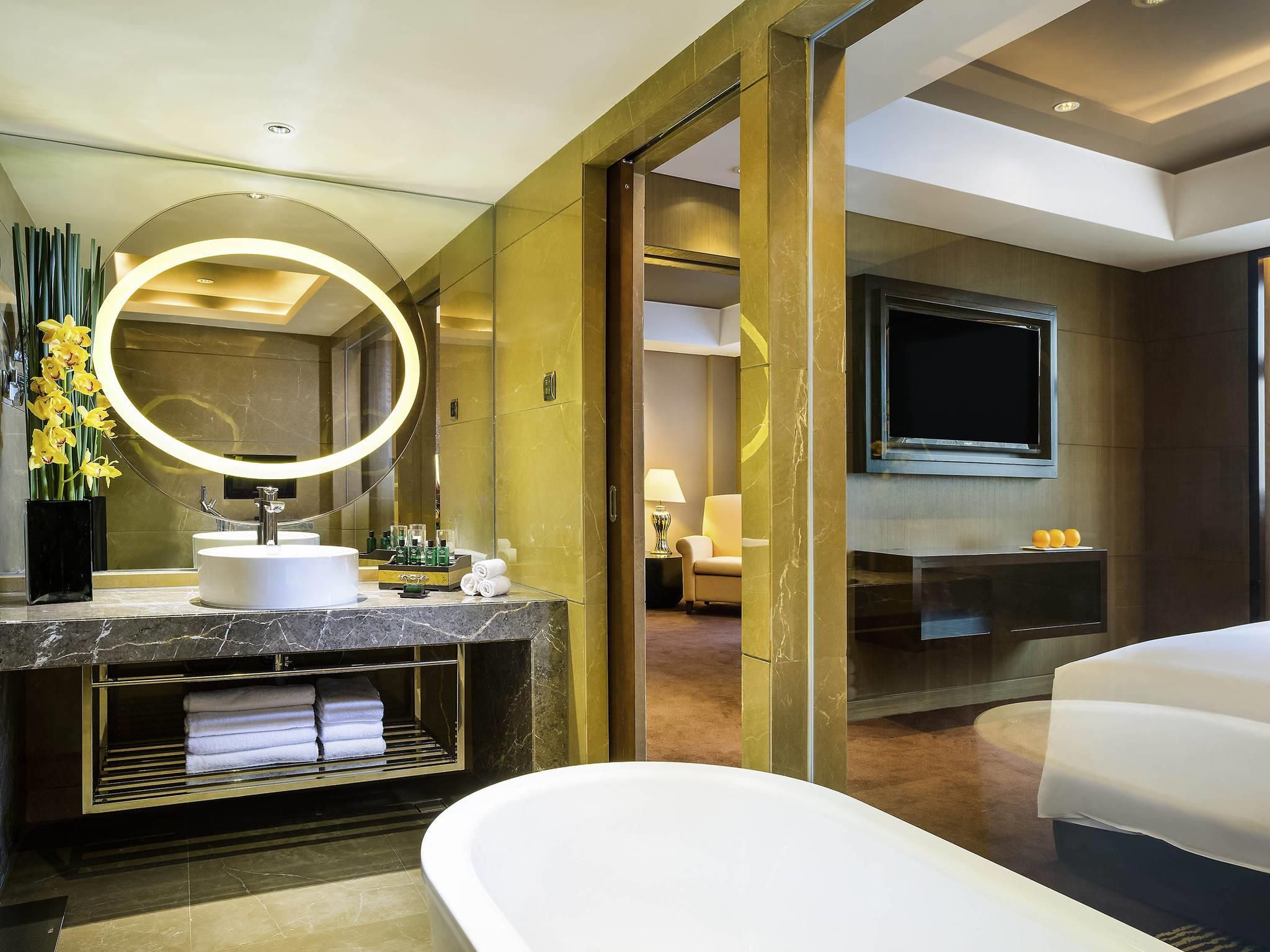 سوفيتيل تشنجتشو إنترناشيونال