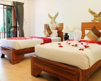 Baan Vanida Garden Resort - Karon - Yatak Odası