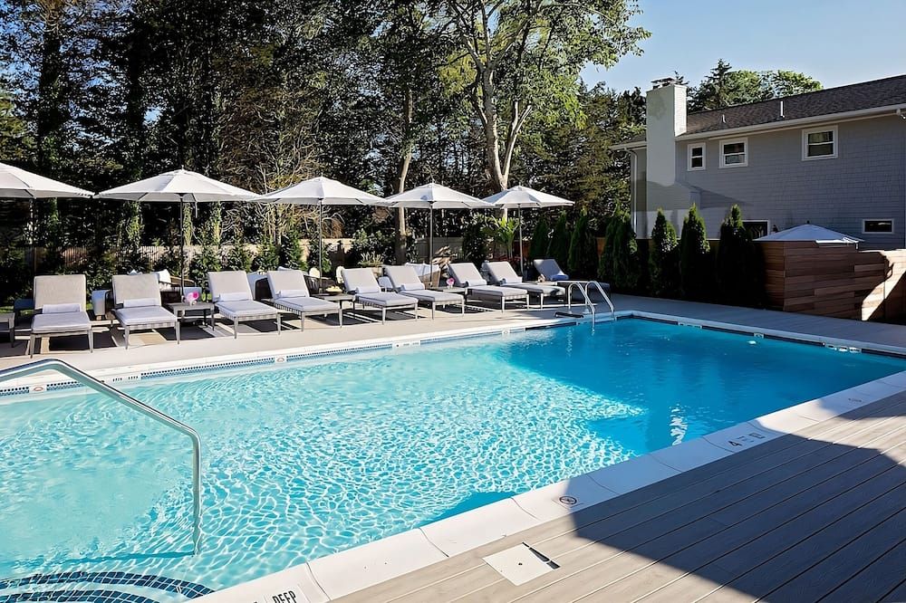 Home-like Accommodations! 3 Convenient Units near Two Mile Hollow Beach! - East Hampton - Piscine