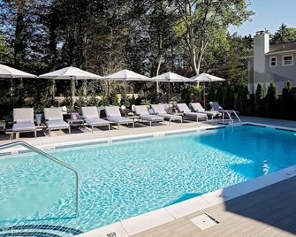 Home-like Accommodations! 3 Convenient Units near Two Mile Hollow Beach! - East Hampton - Piscine