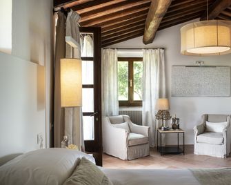 Locanda Le Piazze - Castellina in Chianti - Wohnzimmer