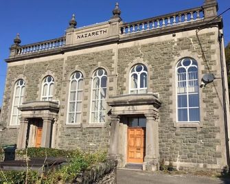 1 Chapel Nazareth - Penrhyndeudraeth - Gebouw