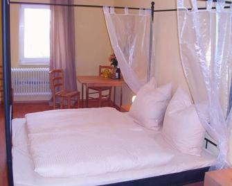 Hotel Am Stern - Frankenfeld - Habitación
