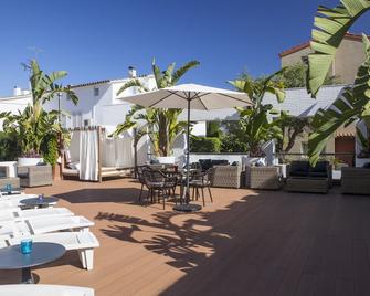 Ibersol Antemare - Adults Only - Sitges - Patio