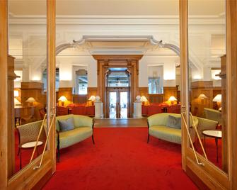 Schweizerhof Swiss Quality Hotel - St. Moritz - Lobby