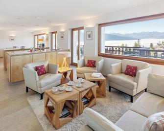 Apartment Les Aiguilles Vertes Rez inférieur by Interhome - Crans-Montana