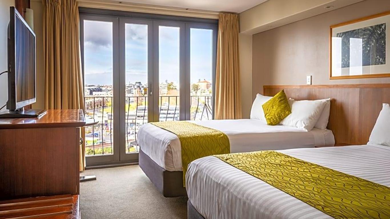 نيسوتو سيليسيشن