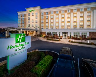 Holiday Inn & Suites Memphis - Wolfchase Galleria By IHG - Memphis - Rakennus
