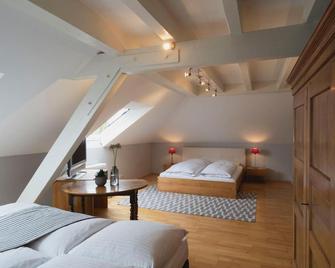 Landhotel & Restaurant Walsers - Efringen-Kirchen - Спальня