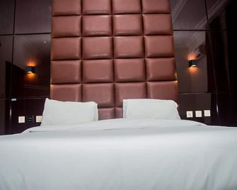 Blossom Height Unique Hotel - Abakaliki - Habitación