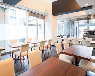 Apa Hotel Midosuji Hommachi Ekimae - Osaka - Restaurant