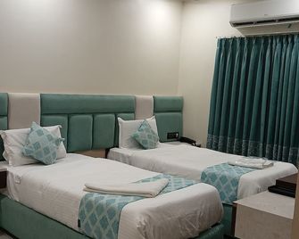Hotel Greenland - Khammam
