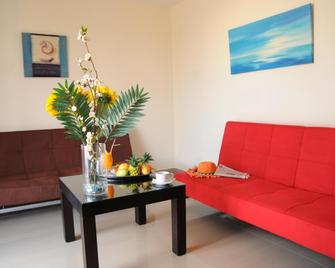 Chrispy Waterpark Resort - La Canea - Sala de estar