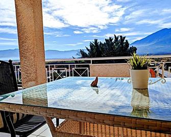 Ecoscape Luxury Villa Lamia - Lamía - Balcone